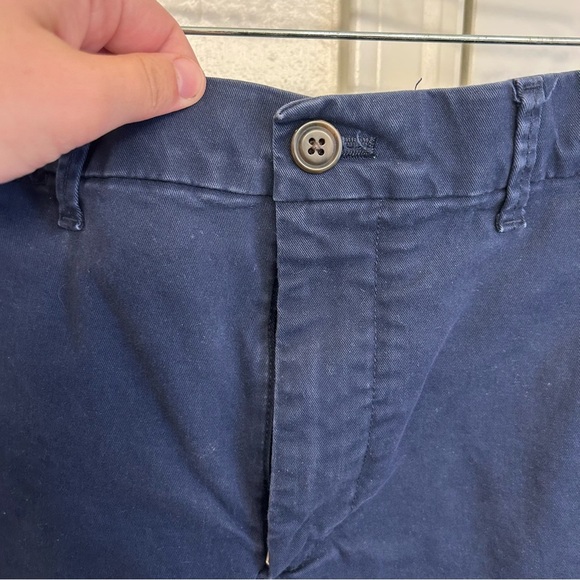 GAP Men’s Navy Flat Front 10” Vintage Chino Shorts Size 34 Regenerative Cotton - Picture 3 of 7